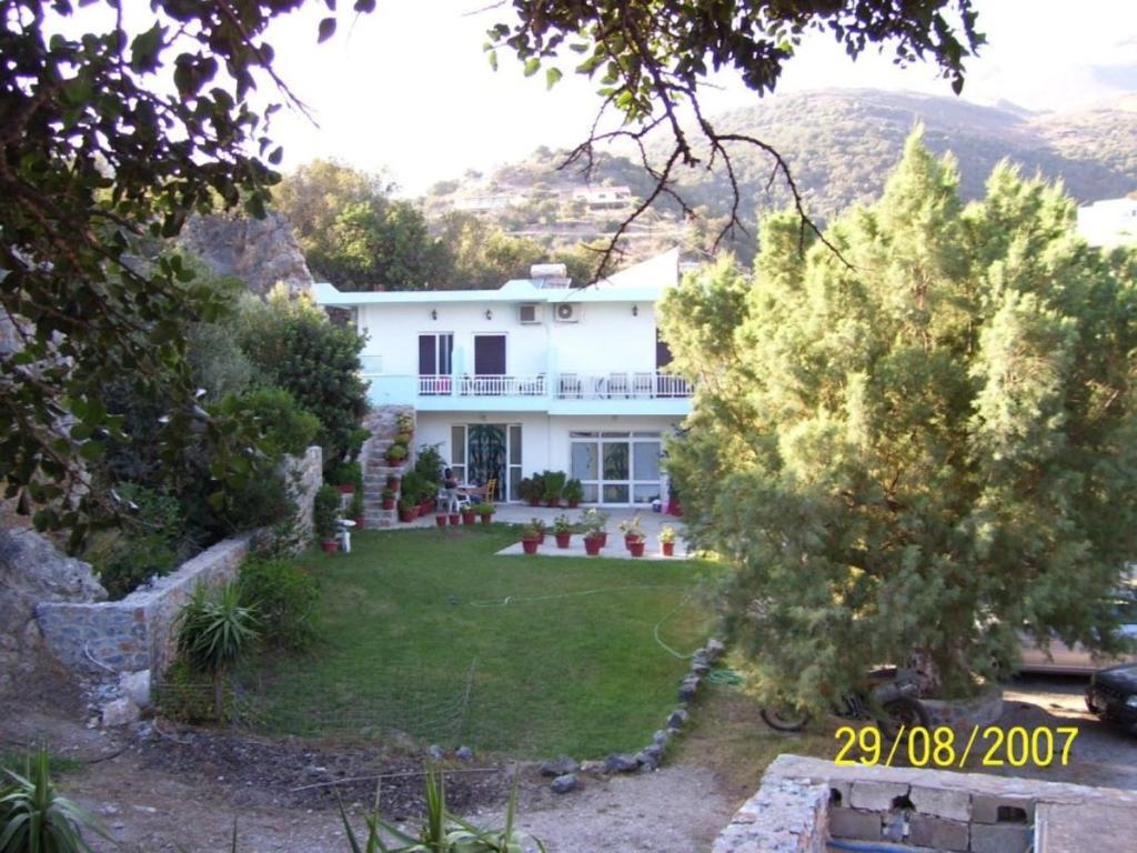 Nikos & Anna Rooms Родакинон Экстерьер фото